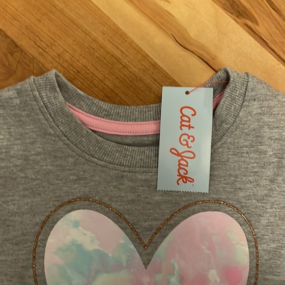 Cat & Jack Heart Sweatshirt - Size 4T - Picture 5 of 10